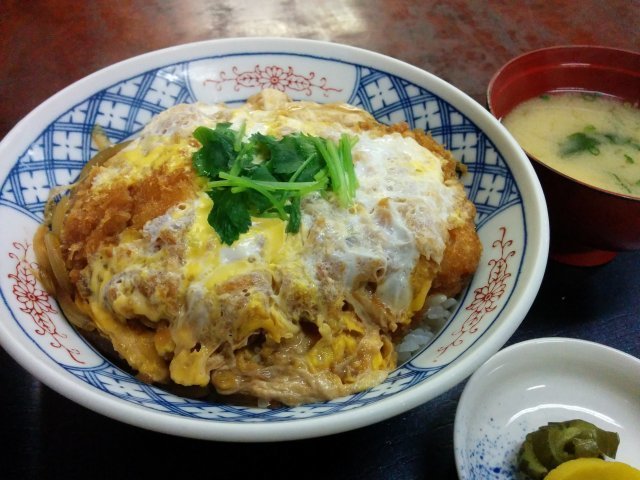 トンカツ カツ丼 エビフライ系 苫小牧のグルメ食べ歩き トーマスの外食ブログ